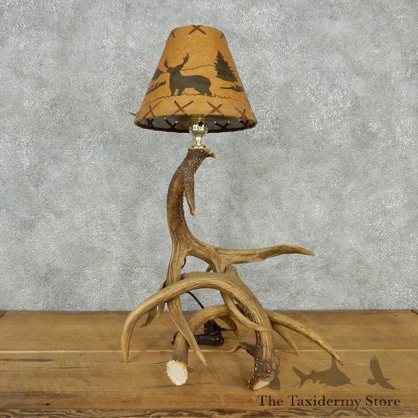 Deer Antler Lamp with Custom Wildlife Shade #12567 For Sale @ The Taxidermy Store